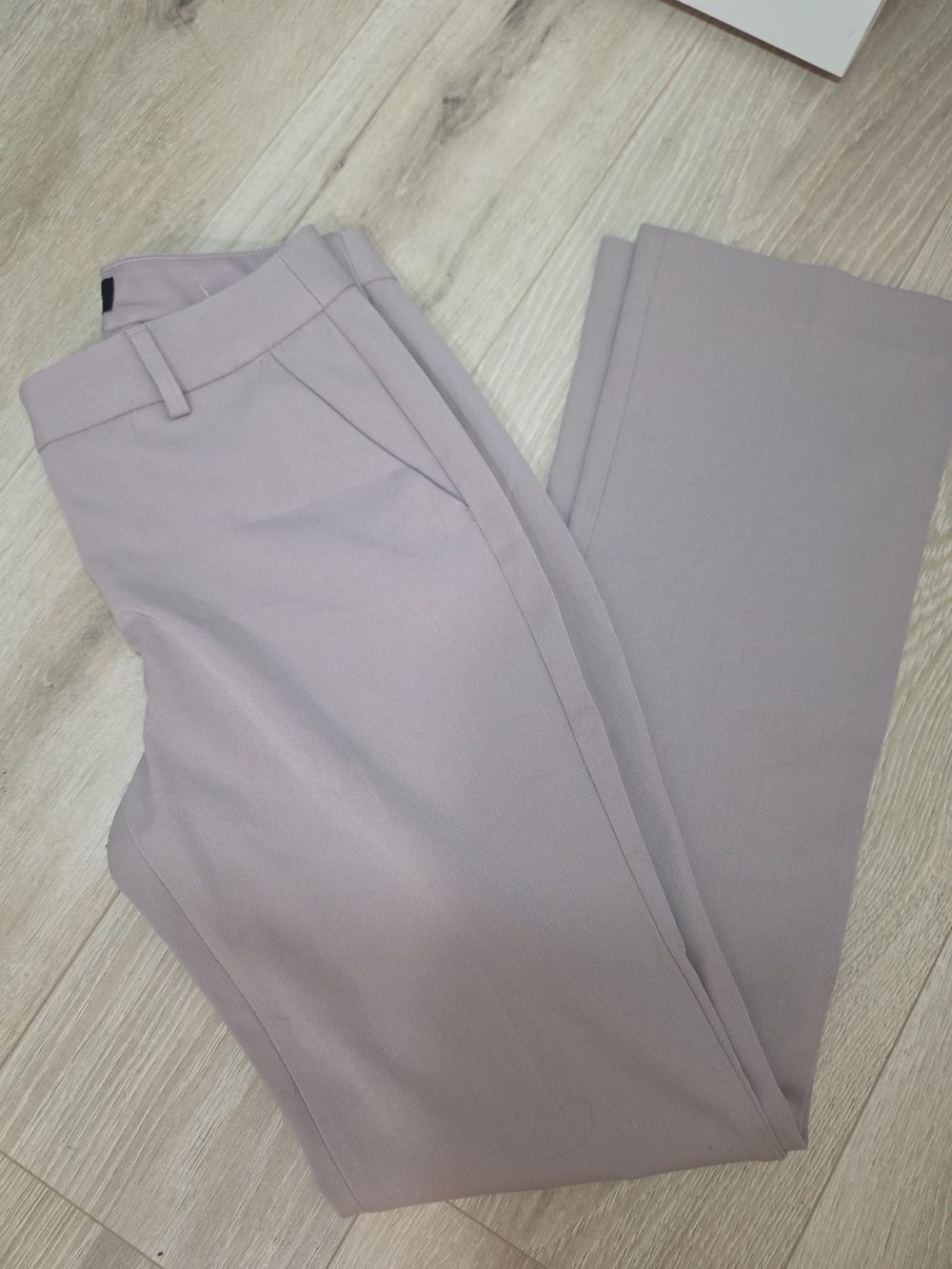 Express Women's Straight-Leg Pants in Light Mauve